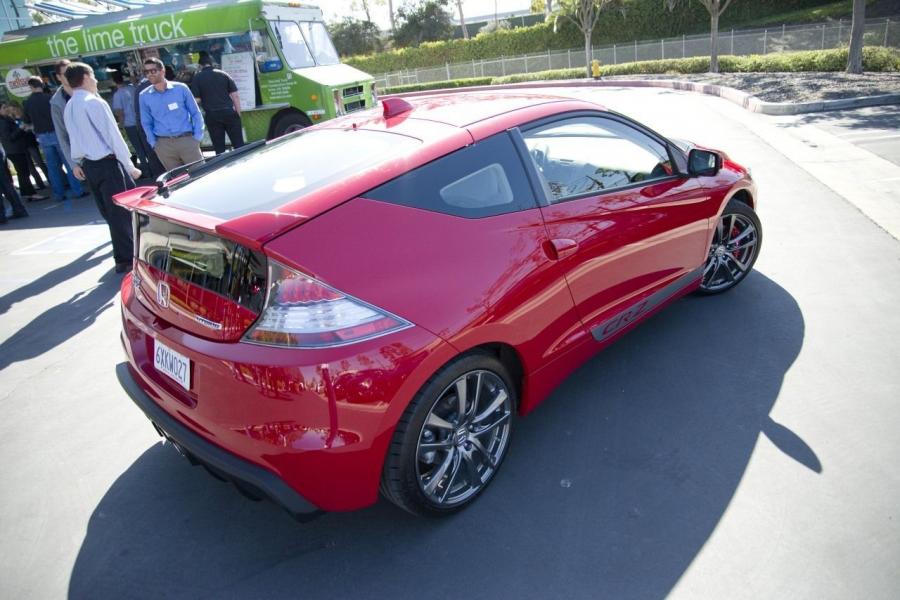  Honda CR-Z HPD 2014 года  (фото 8 из 16)